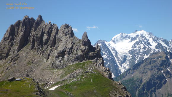 Les arêtes de la Bruyère: escalade dans les Cerces