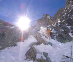 dans la face Nord d'Ailefroide près de la sortie dans la face Nord d'Ailefroide près de la sortie