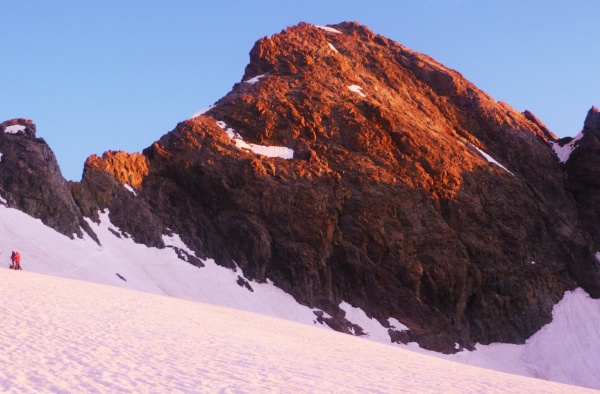 Les Agneaux face Sud  Les Agneaux face Sud avec la VN sur l'arête à gauche