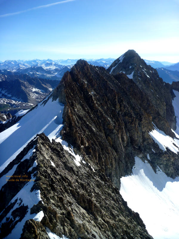 L'arête de Roche Paillon à Emile Pic L'arête de Roche Paillon à Emile Pic