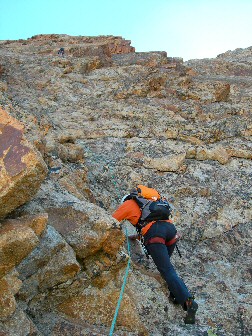La belle quartzite rouge du Rouget La belle quartzite rouge du Rouget