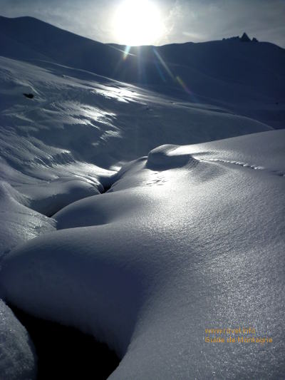 Effet de lumière sur la neige de Montgenèvre
