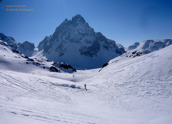 Au Col du Vallonet au dessus de Fouillouse. Clic pour voir en grand Arrivé au Pas des Rousses au dessus de Bardonecchia