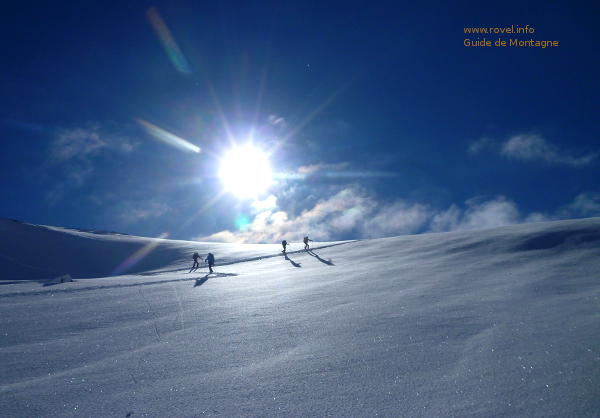 Montée sur glacier des Dômes de la Vanoise. Clic pour voir en grand Montée sur glacier des Dômes de la Vanoise